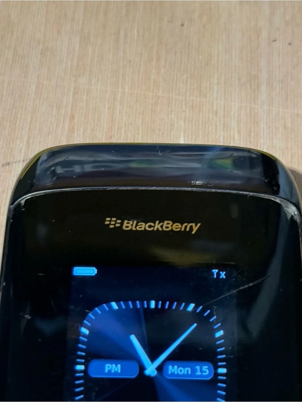 BlackBerry Style 9670 Flip Phone Sprint Smartphone Tested Good w/Charg-230-Songs